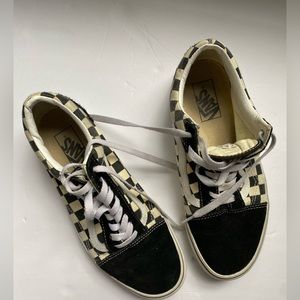 VANS Checkered Old Skool Black & White Shoes 7.5 men